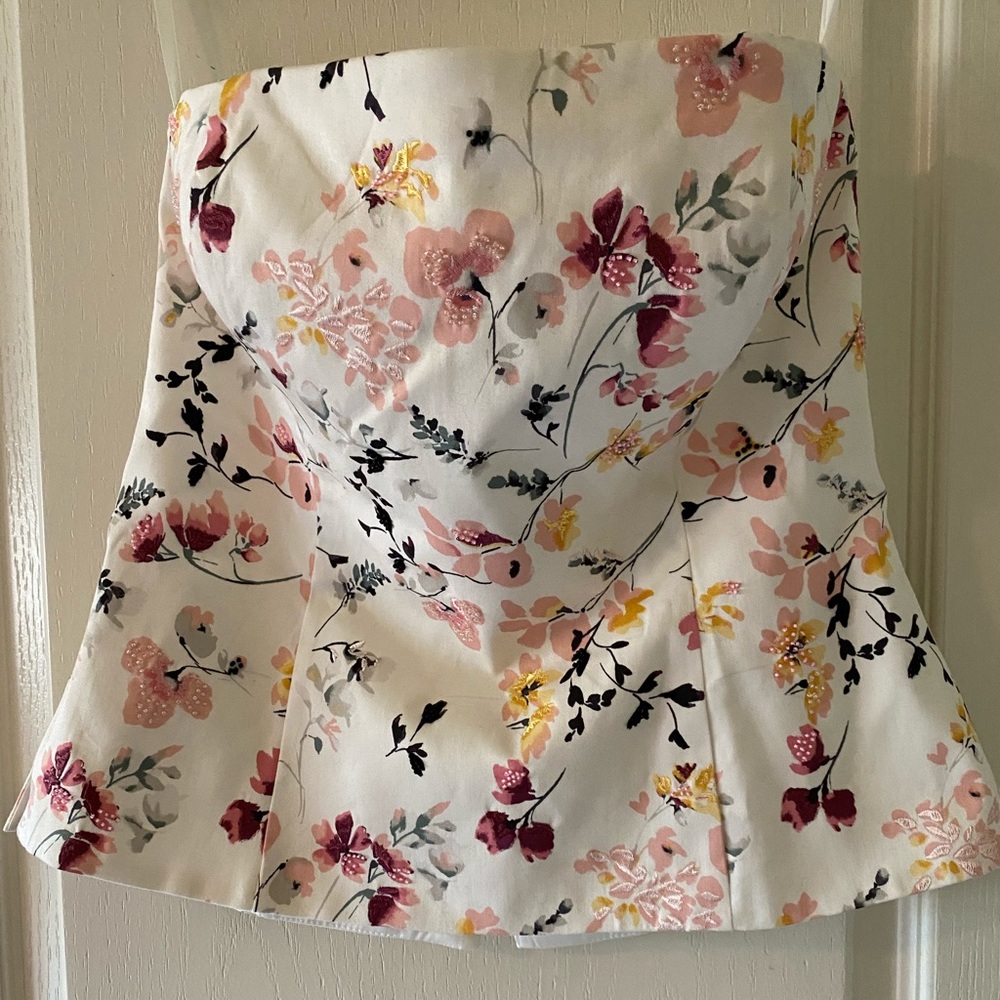 White House Black Market Top